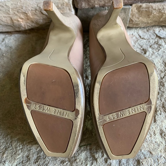Nine West Nude Leather Platform Pumps - Picture 8 of 9